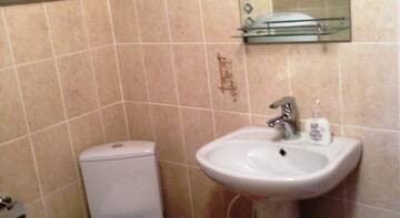 Фото номера Четырехместный номер Гостевой дом Guesthouse-apartment Dzhigitskaya г. Сочи 3