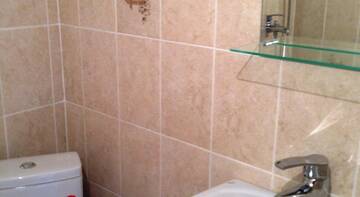 Фото номера Бюджетный трехместный номер Гостевой дом Guesthouse-apartment Dzhigitskaya г. Сочи 4