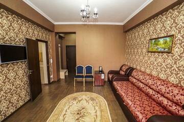 Фото номера Номер люкс (с завтраком) Отель Антика г. Сочи 8