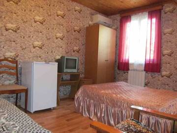 Фото номера «Эконом» 2-х или 3-х местный (без балкона) Гостиница Lidiya Guest House г. Сочи 2