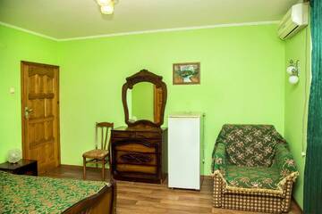 Фото номера «Стандарт» 2-х или 3-х местный (с балконом) Гостиница Lidiya Guest House г. Сочи 10