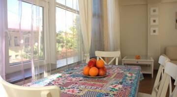 Фото номера Апартаменты Делюкс Гостиница Alpha Apartments Voykova г. Сочи 58