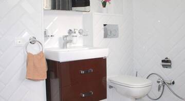 Фото номера Апартаменты с террасой Гостиница Alpha Apartments Voykova г. Сочи 15