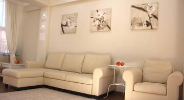 Фото номера Апартаменты Делюкс Гостиница Alpha Apartments Voykova г. Сочи 55