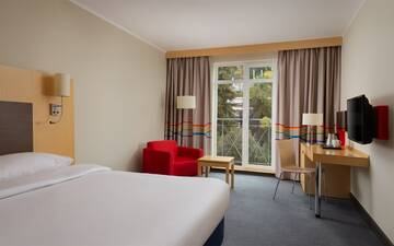 Фото номера Полулюкс Гостиница Cosmos Sochi Hotel г. Сочи 6