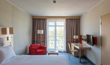 Фото номера Полулюкс Гостиница Cosmos Sochi Hotel г. Сочи 7