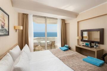 Фото номера Супериор (1 категории) Гостиница Sea Galaxy Hotel Congress &amp; Spa г. Сочи 2