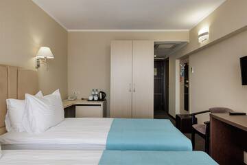 Фото номера Смежный (Connected room) Гостиница Sea Galaxy Hotel Congress &amp; Spa г. Сочи 5