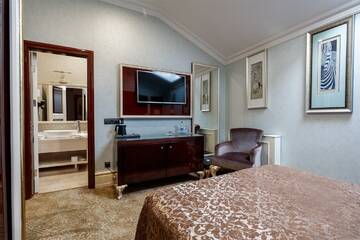 Фото номера Стандарт Мансардные окна Гостиница Fidan Spa Hotel Sochi г. Сочи 7