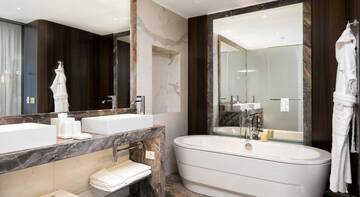 Фото номера Фирменный Люкс Гостиница Swissоtel Resort Сочи Камелия г. Сочи 8