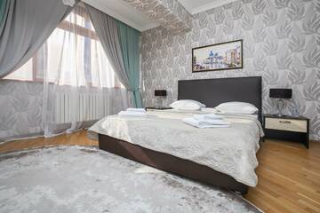 Фото номера 3-комнатный номер люкс с кухней и балконом(с завтраком) Гостиница Жемчуг г. Сочи 2