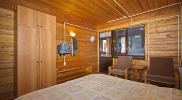 Фото номера Номер &quot;Стандарт&quot; Гостиница Listvennitsa Guest House г. Сочи 12
