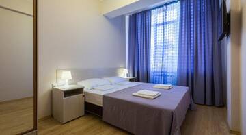 Фото номера Классический семейный номер с видом на море Гостиница Guest House Nika г. Сочи 6