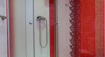 Фото номера Полулюкс с видом на море Гостиница Guest House Nika г. Сочи 3