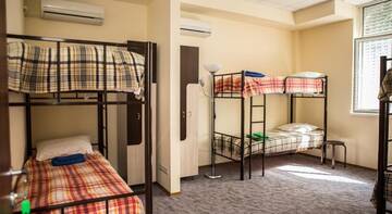 Фото номера Кровать в общем 6-местном номере Гостиница Roofhotel Sochi Hostel г. Сочи 3