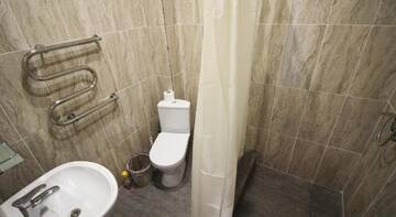 Фото номера Люкс с кроватью размера &quot;king-size&quot; Гостиница Guest house Nadegda г. Сочи 3