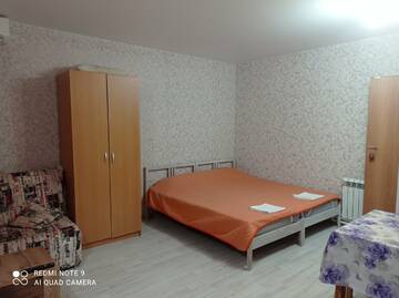 Фото номера Стандартный трехместный номер Гостиница Гостевой дом на Пятигорской Vero г. Сочи 12
