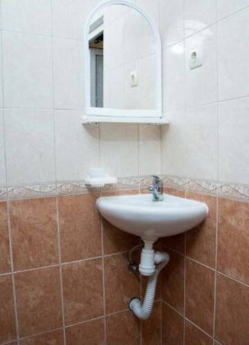 Фото номера Номер &quot;Стандарт&quot; Гостиница Guest House Slavutich г. Сочи 15