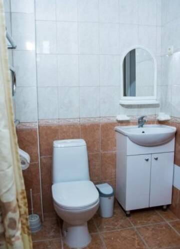 Фото номера Номер &quot;Стандарт&quot; Гостиница Guest House Slavutich г. Сочи 17