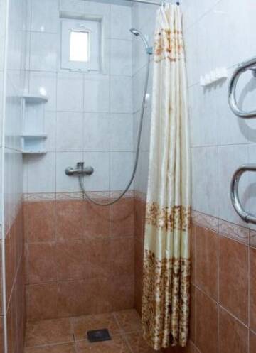 Фото номера Номер &quot;Стандарт&quot; Гостиница Guest House Slavutich г. Сочи 19