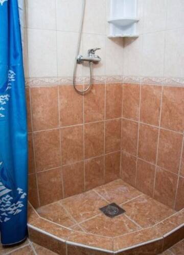 Фото номера Номер &quot;Стандарт&quot; Гостиница Guest House Slavutich г. Сочи 18
