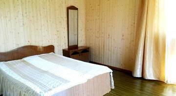 Фото номера Дом с 1 спальней Гостевой дом Holiday Home Podkova г. Сочи 3