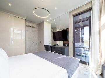 Фото номера Апартаменты Luxe с балконом Апарт-отели Апарт-отель МЕТРОПОЛЬ г. Сочи 10