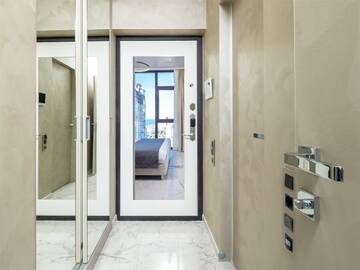Фото номера Апартаменты Luxe Small без балкона Апарт-отели Апарт-отель МЕТРОПОЛЬ г. Сочи 9