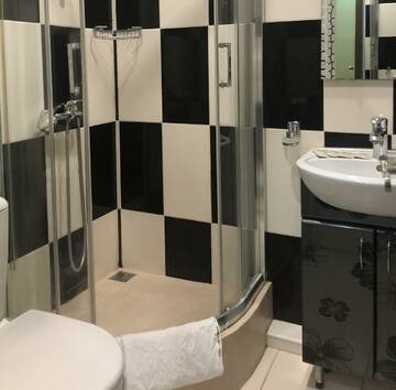 Фото номера Номер студия с 3 односпальными кроватями Апартаменты Golden Holiday Apartments г. Сочи 10