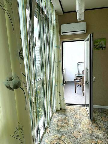 Фото номера 2-комнатный номер полулюкс Апартаменты Golden Holiday Apartments г. Сочи 10