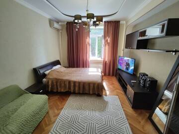 Фото номера Большие апартаменты  - 2 спальни + кухня  ( Сочи, ул.Кубанская, 7) Апартаменты Golden Holiday Apartments г. Сочи 2