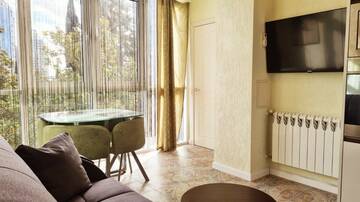 Фото номера Полулюкс с 2 комнатами ( вид на море) , Курортный пр.,75/1 Апартаменты Golden Holiday Apartments г. Сочи 3