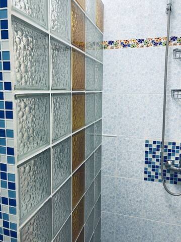 Фото номера 2-комнатные апартаменты люкс Апартаменты Golden Holiday Apartments г. Сочи 16