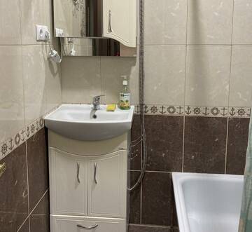 Фото номера Номер комфорт с 1 двуспальной кроватью с балконом и видом на море Апартаменты Golden Holiday Apartments г. Сочи 11