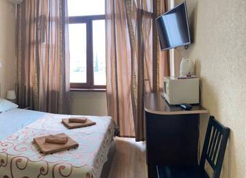 Фото номера Номер с балконом ( Курортный пр.,75/1) Апартаменты Golden Holiday Apartments г. Сочи 2