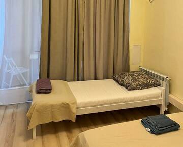 Фото номера Номер стандарт с 4 односпальными кроватями Апартаменты Golden Holiday Apartments г. Сочи 9
