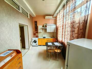 Фото номера Апартамент двухкомнатный шестиместный Гостиница Art Home г. Сочи 7