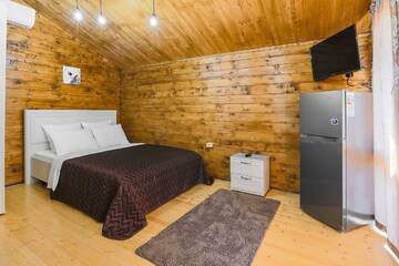 Фото номера 4-местный коттедж стандарт Гостиница Art Home г. Сочи 9