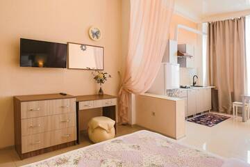 Фото номера Апартамент четырехместный Гостиница Art Home г. Сочи 5